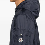 Giacca Etiache con cappuccio in blu Moncler - uomo 