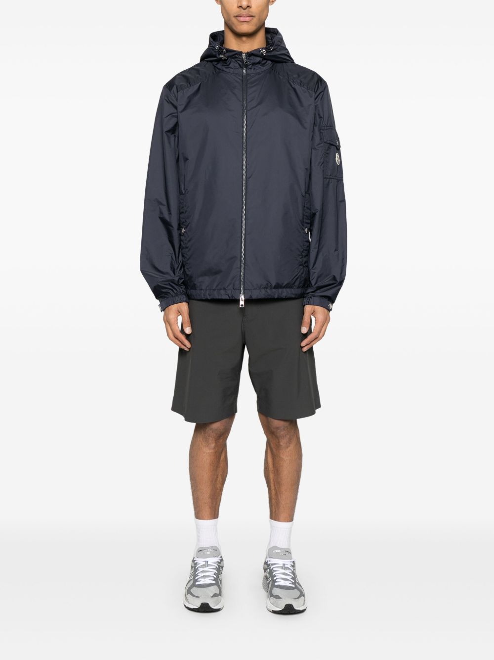 Giacca Etiache con cappuccio in blu Moncler - uomo 