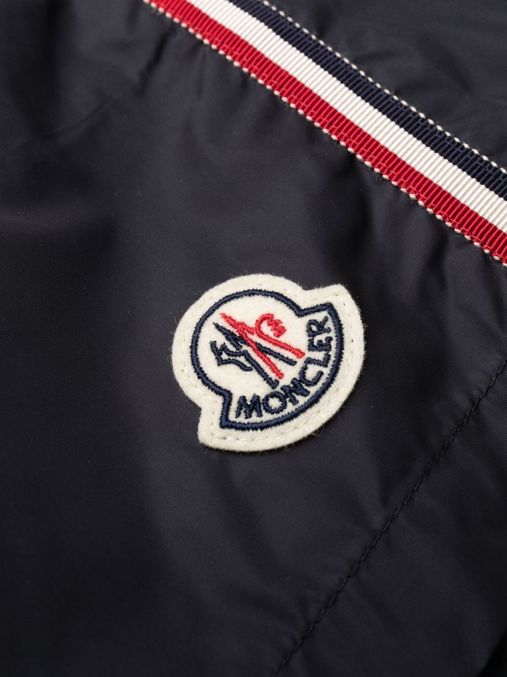 Costume da bagno con applicazione in blu Moncler - uomo 