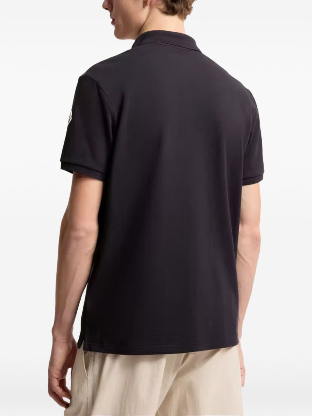 Polo con applicazione logo in blu Moncler - uomo 