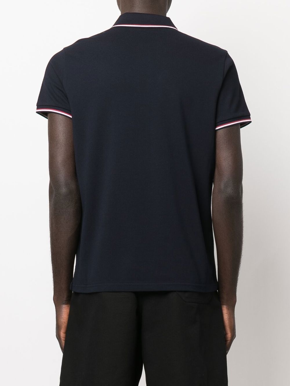 Polo con applicazione logo in blu Moncler - uomo 