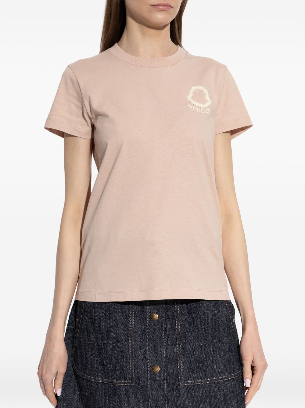 T-shirt con logo applicato in rosa Moncler - uomo 