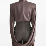 Blusa drappeggiata a collo alto in marrone Mugler - donna 