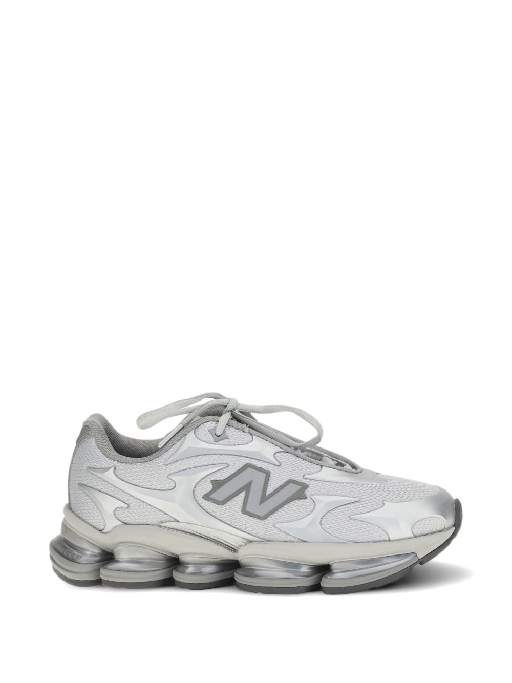 Sneakers 2000 in argento new balance - unisex 