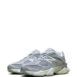 Sneakers 9060 in verde chiaro 