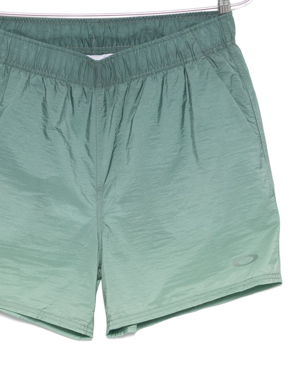Costume con vita elasticizzata in verde Oakley - uomo 