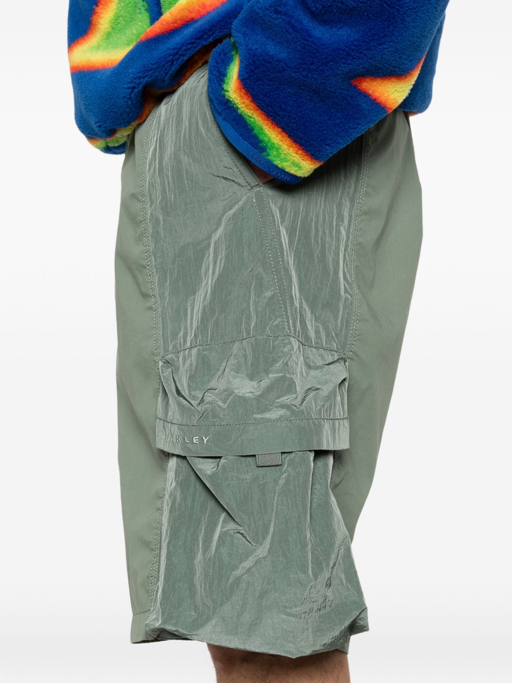 Pantaloncini cargo con pannelli in verde Oakley - uomo 