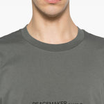 T-shirt con stampa grafica "Peacemaker" in grigio Oamc peacemaker - uomo 