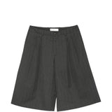 Pantaloncini gessati con spacchi in grigio Our legacy - uomo 