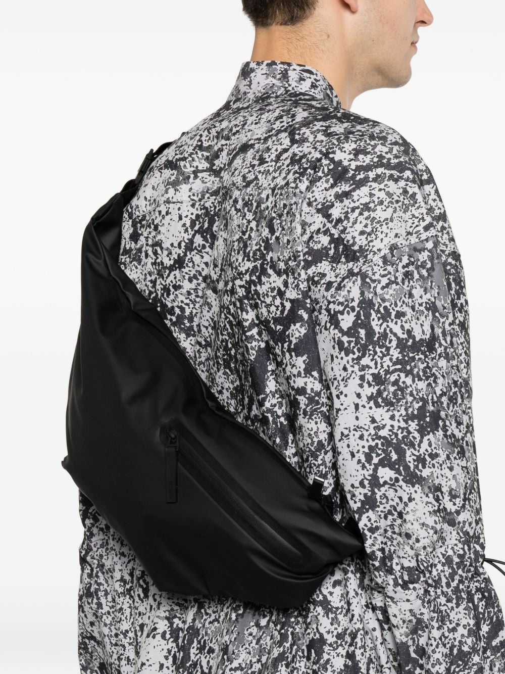 Marsupio dash con finitura opaca in nero Rains - unisex 