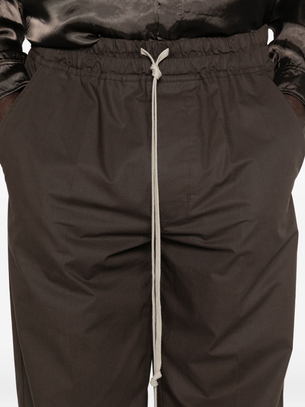 Pantaloni con coulisse dietrich in marrone Rick owens - uomo 
