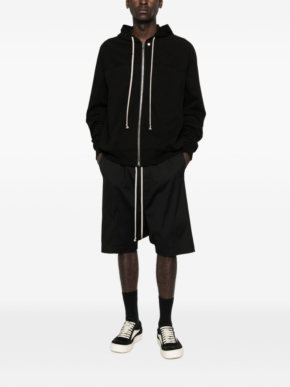 Bermuda con cavallo basso in nero Rick owens - uomo 