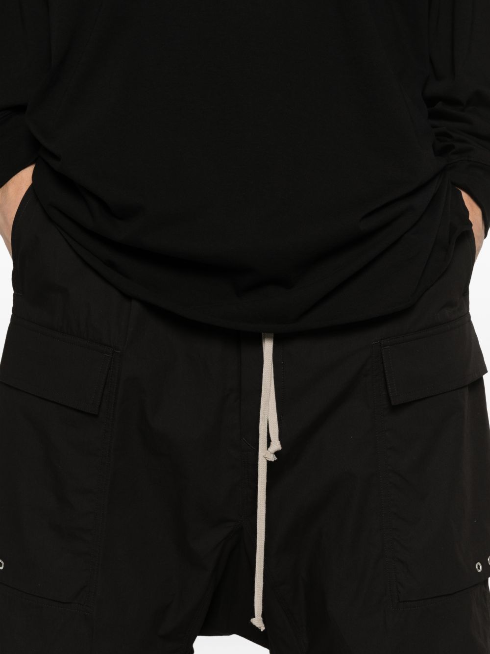 Bermuda cargo con coulisse in nero Rick owens - uomo 