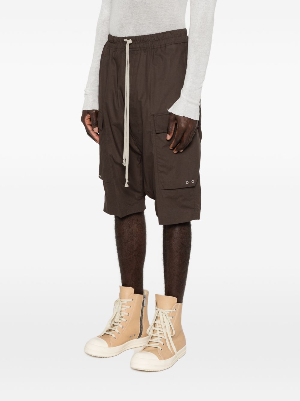 Pantaloncini con coulisse cargo pods in marrone Rick owens - uomo 