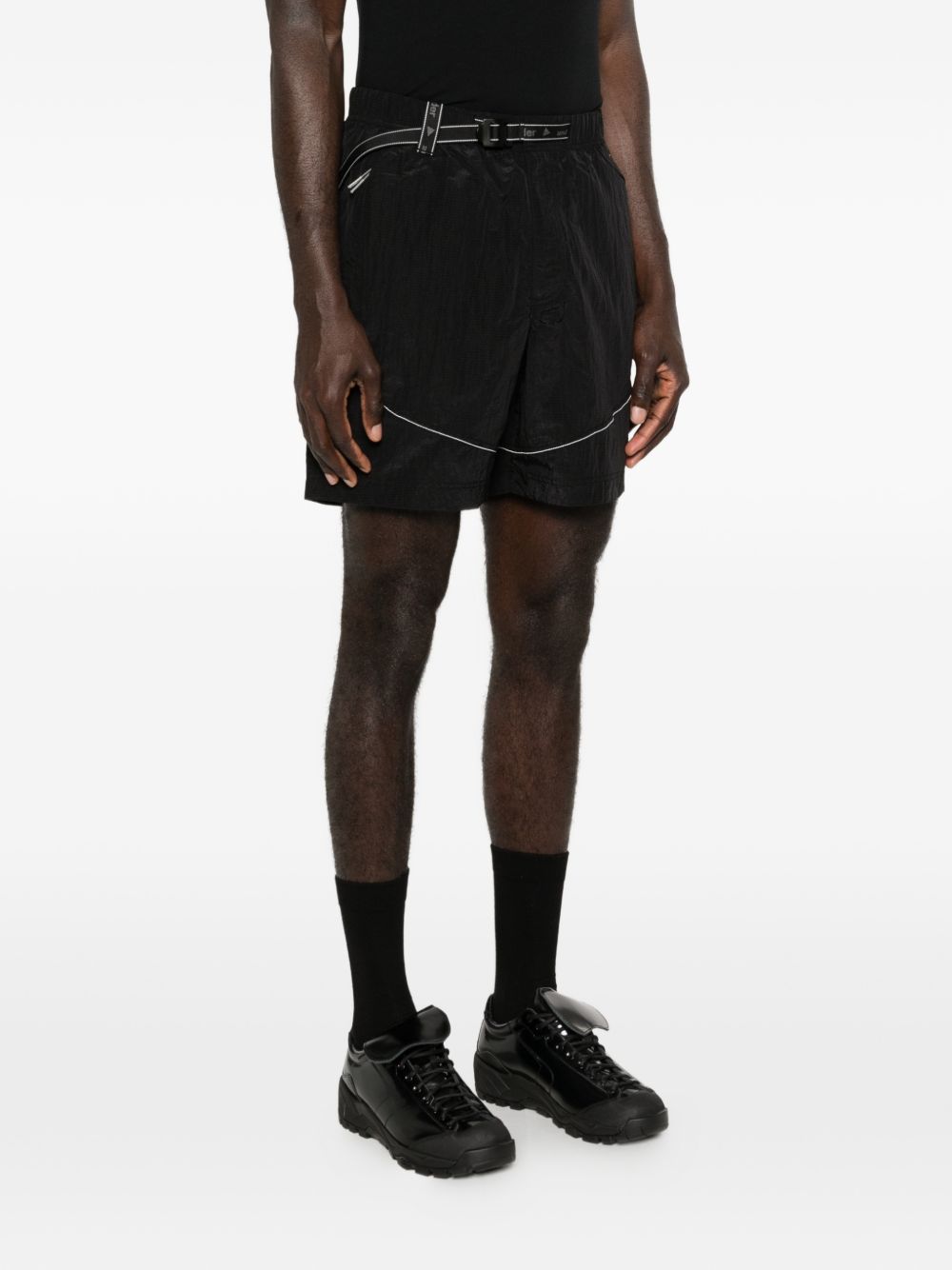Shorts con cintura in nylon in nero Roa x and wander - uomo 