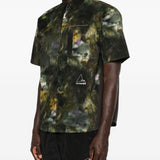 Camicia a maniche corte con stampa grafica in verde Roa x and wander - uomo 