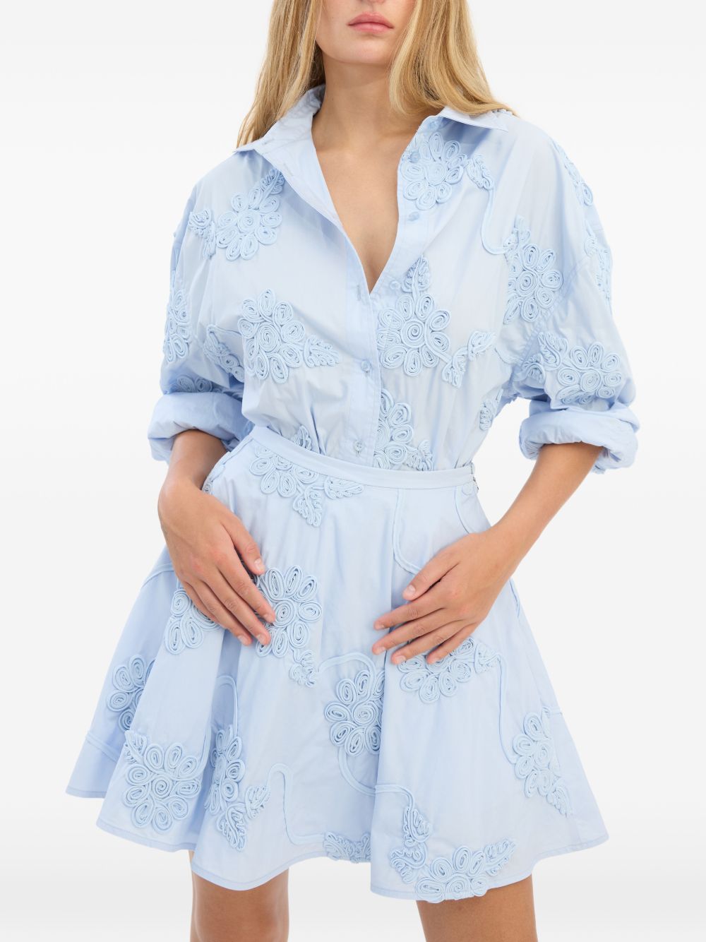 Camicia oversize con fiori in azzurro ROTATE - donna 