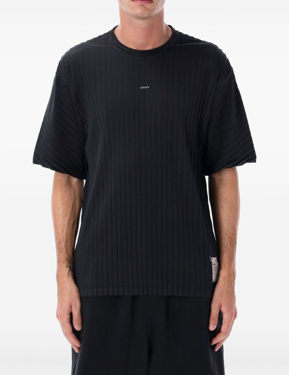 T-shirt con logo in nero Satisfy - unisex 