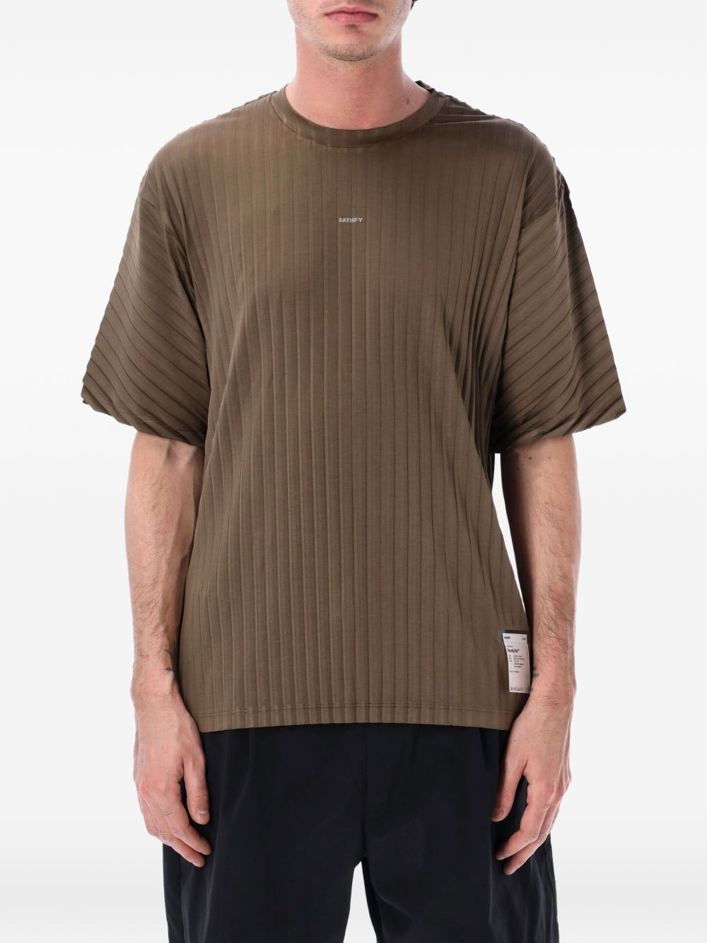 T-shirt AuraLite™ plissettata in verde Satisfy - unisex 