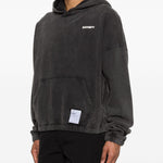 Felpa con cappuccio in nero Satisfy - unisex 