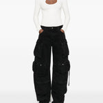 Jeans cargo con tasche in nero The Attico - donna 