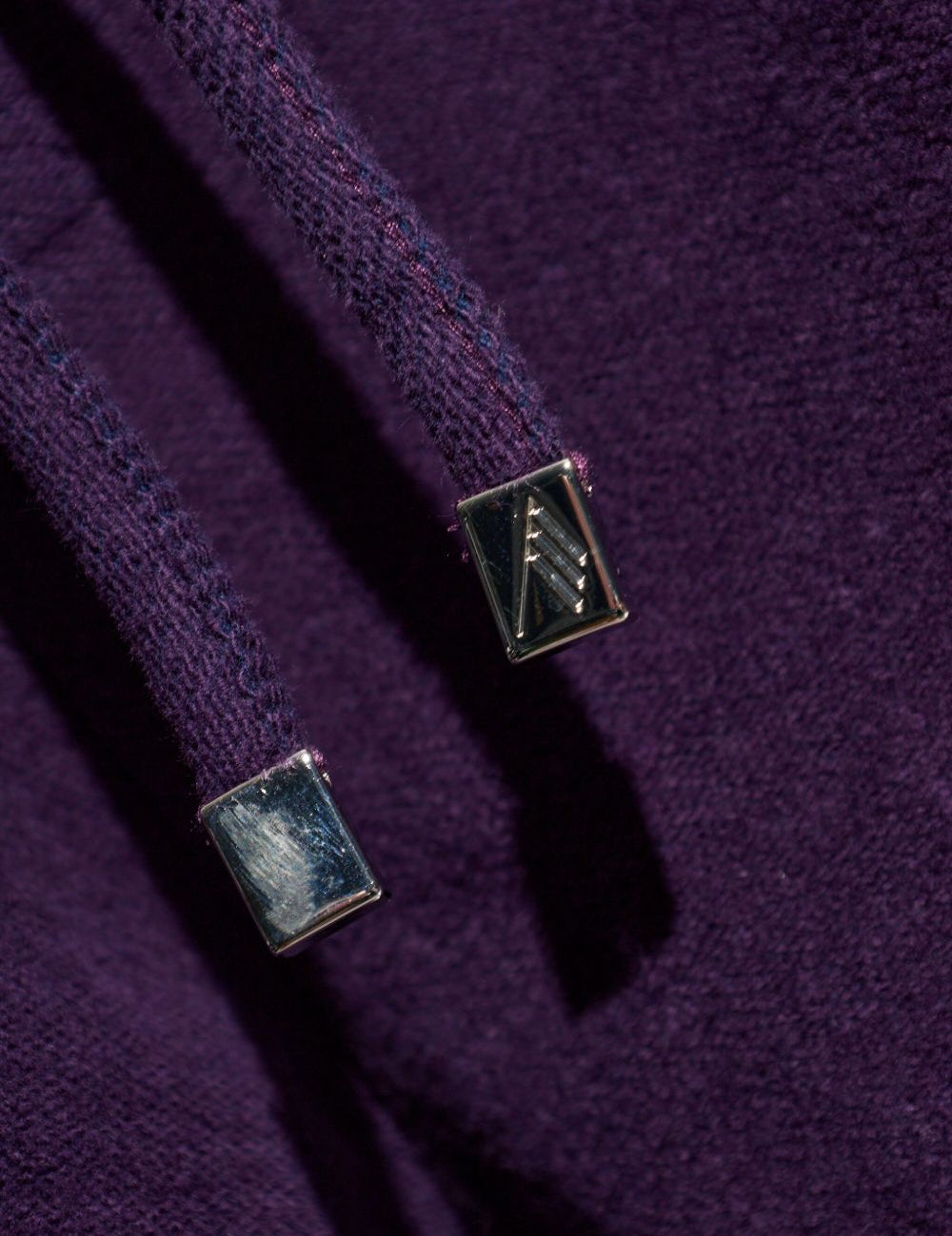 Shorts con coulisse e logo in viola The attico - donna 