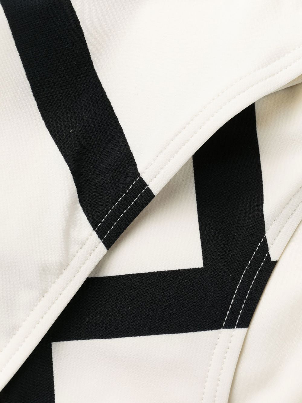 Costume da bagno con monogramma in bianco e nero Toteme - donna 