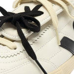 Sneakers con linguetta panenka in bianco Veja x magliano - donna 