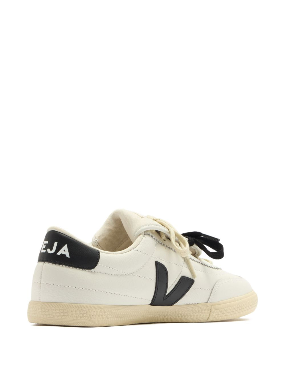 Sneakers con linguetta panenka in bianco Veja x magliano - uomo 