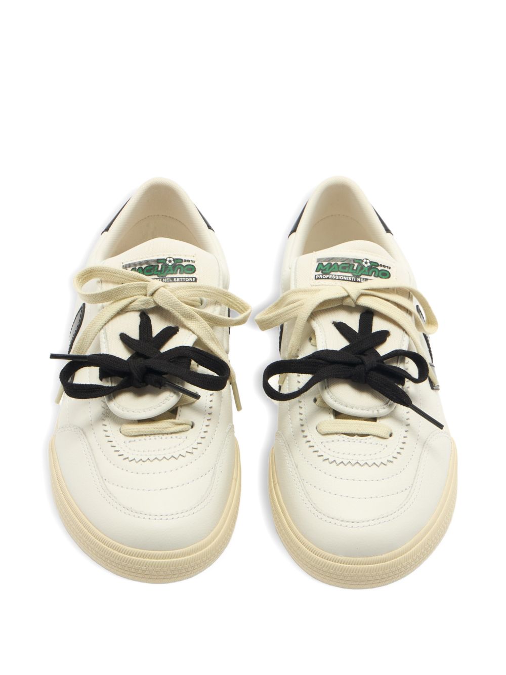 Sneakers con linguetta panenka in bianco Veja x magliano - uomo 