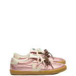 Sneakers con linguetta panenka in rosa Veja x magliano - donna 