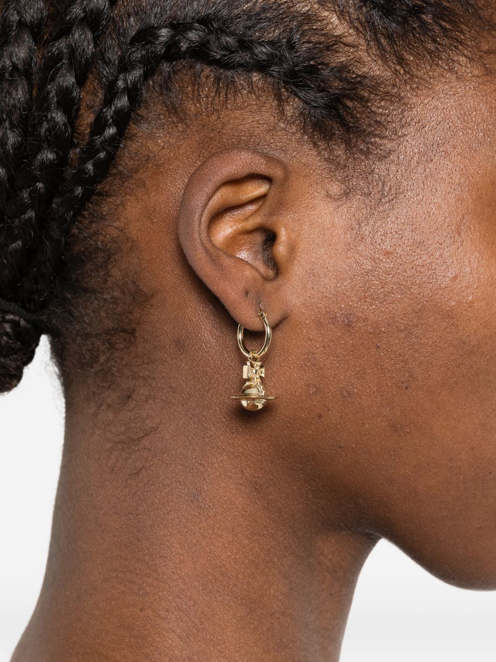 Orecchini a cerchio con sfera di cervo in oro Vivienne westwood - donna 