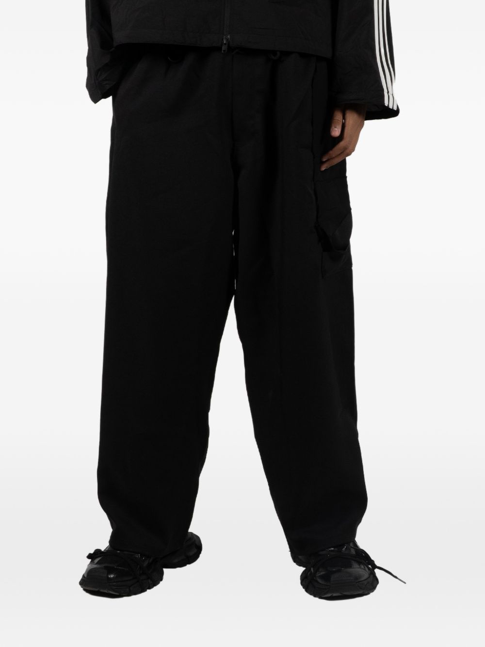Pantaloni in nero Y-3 - uomo 