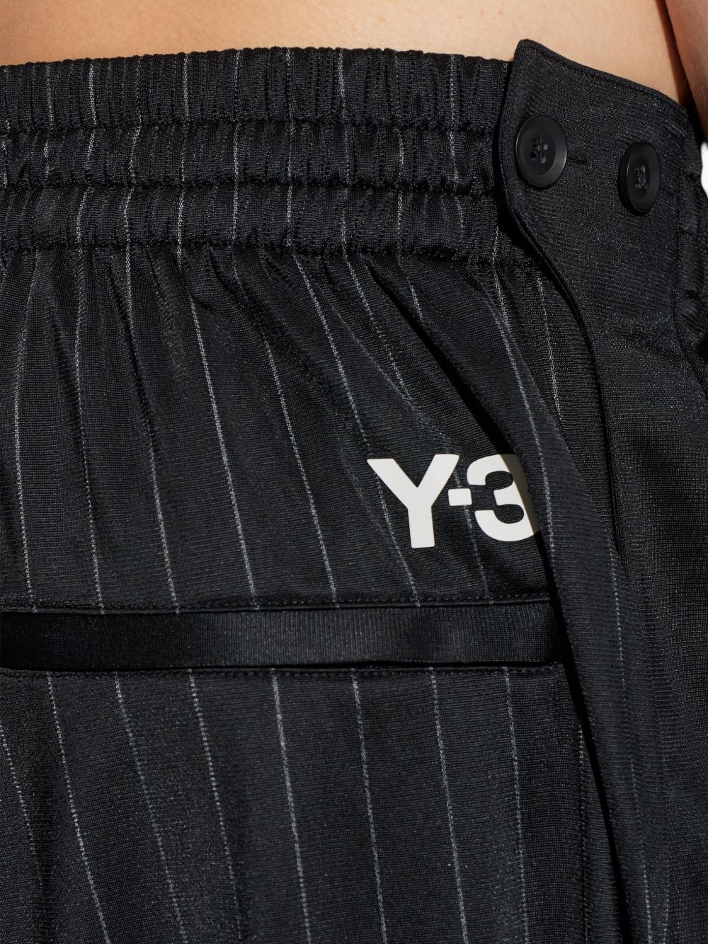 Pantaloni sportivi gessati in nero Y-3 - uomo 