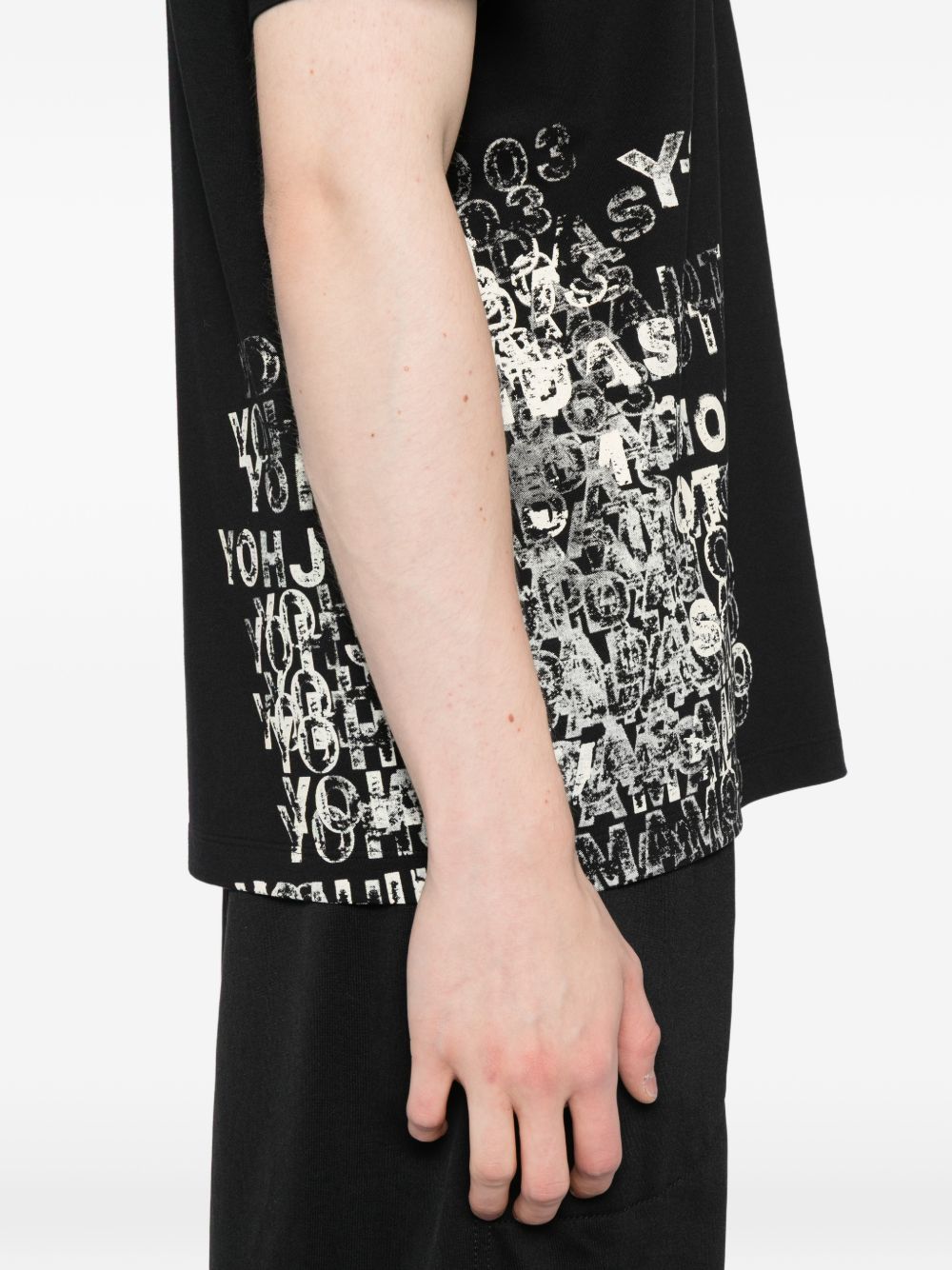 T-shirt GFX in nero Y-3 - uomo 