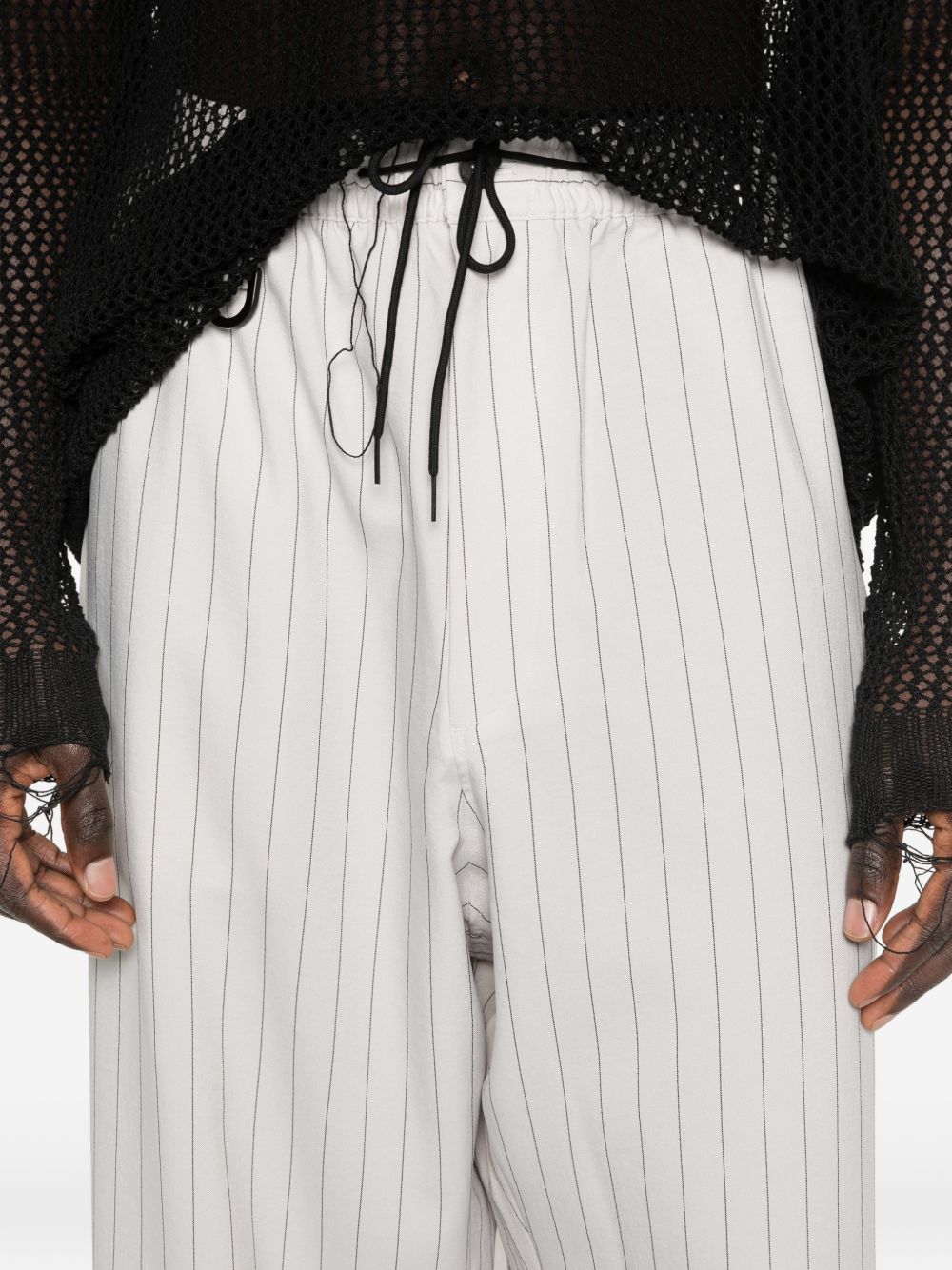 Pantaloni a righe con coulisse in beige Y-3 - uomo 