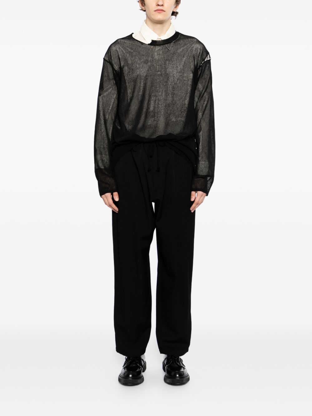 Maglione girocollo con effetto vissuto in nero Yohji yamamoto - uomo 