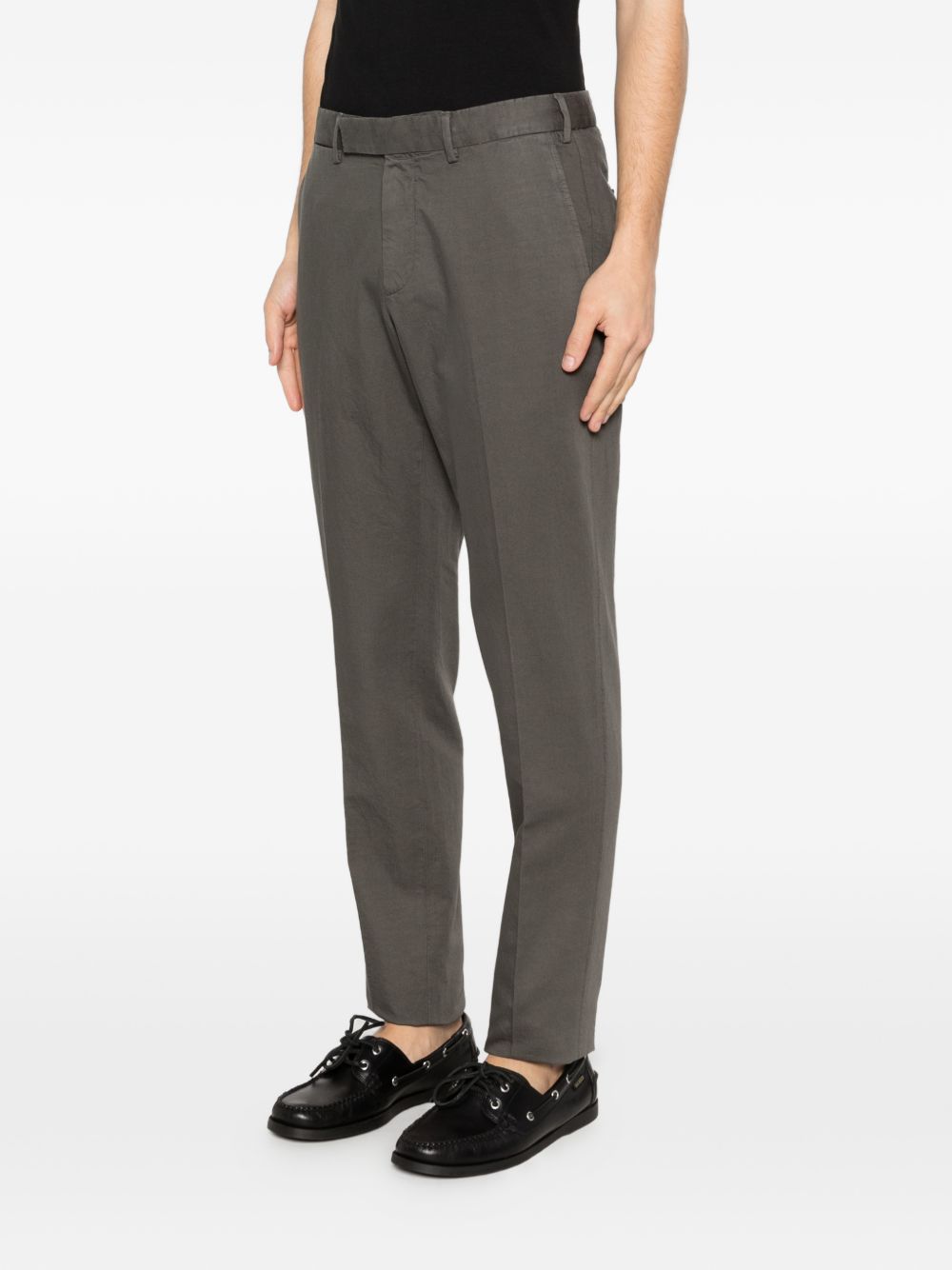 Pantaloni chino con passanti per cintura in grigio Zegna - uomo 