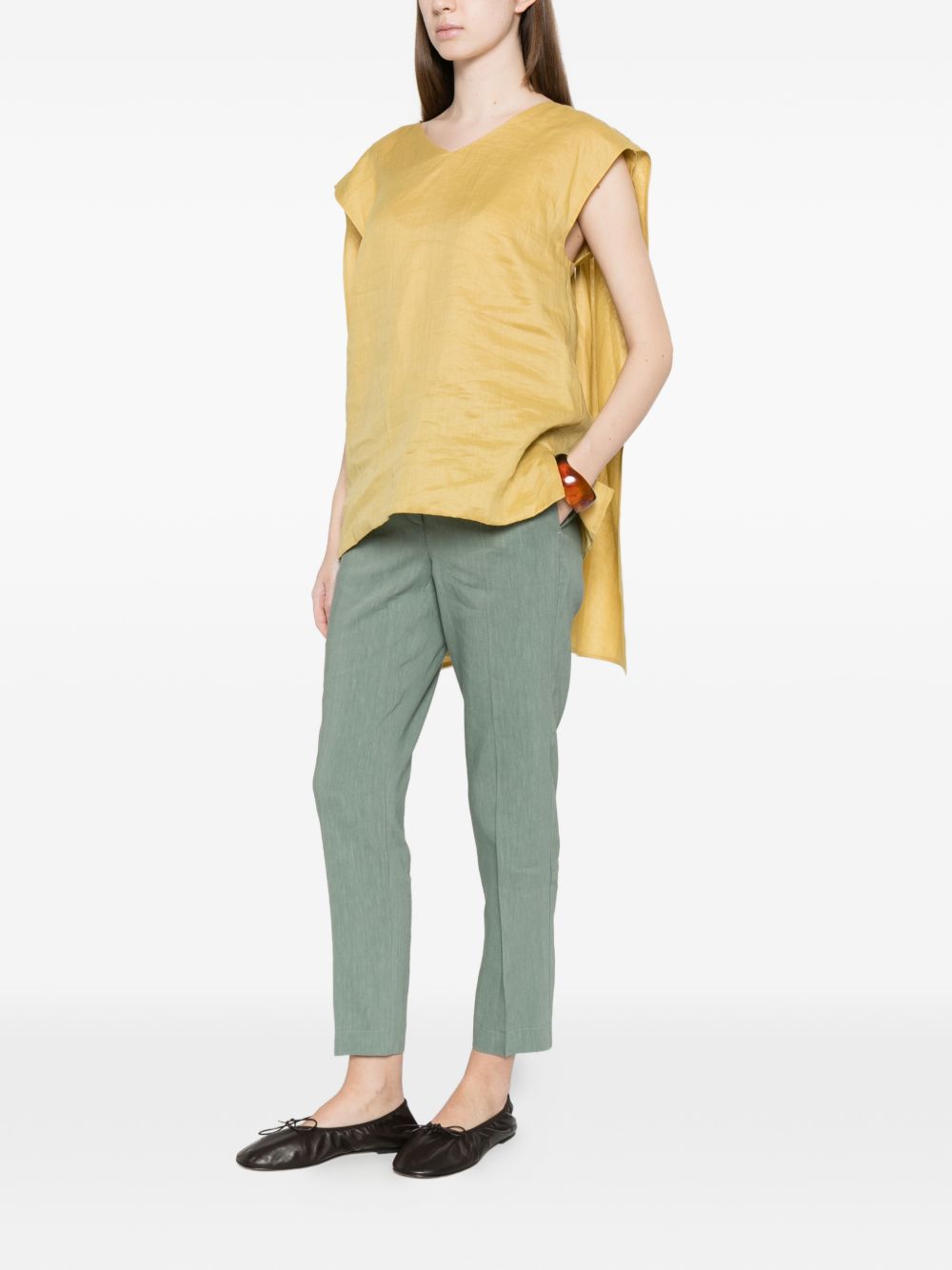 Top Talento con scollo a V in giallo 