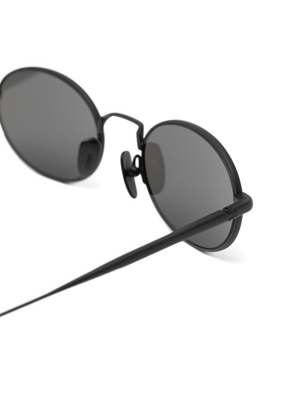 Black oval-frame sunglasses Chimi - unisex 