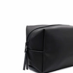 Trousse da bagno con zip in nero Rains - unisex 