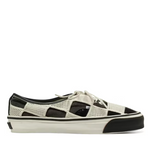 Sneakers lx authentic 44 shell in bainco e nero Vans - unisex 