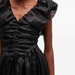 Abito corto a pois con ruches in nero Ganni - donna 