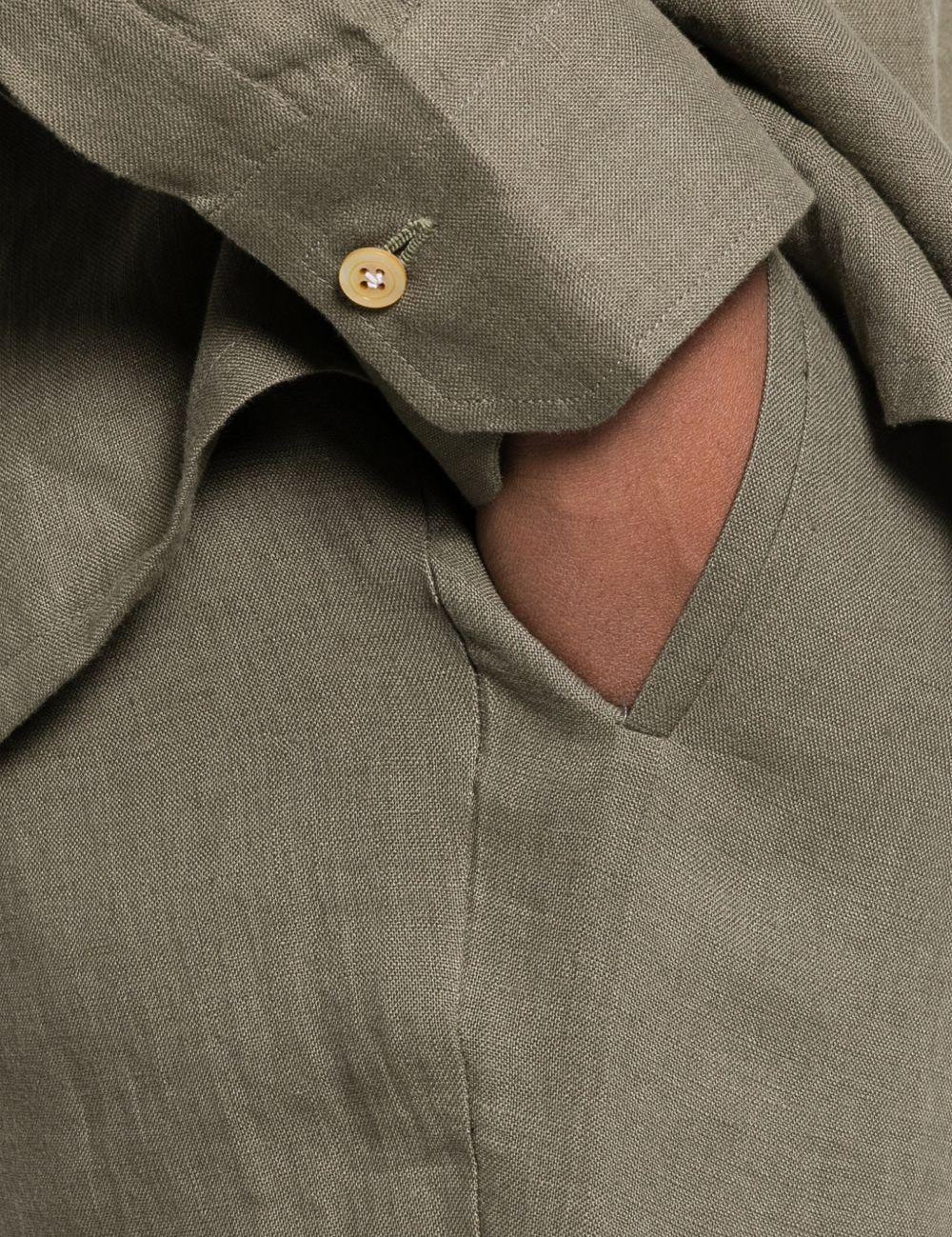 Pantaloni con pieghe in verde Kiton - uomo 