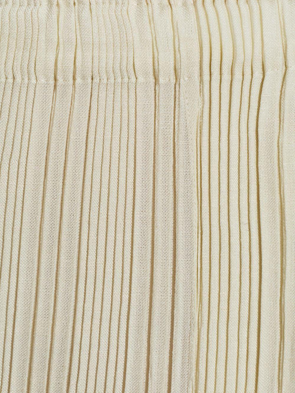Pantaloni effetto plissé color crema Issey miyake - donna 