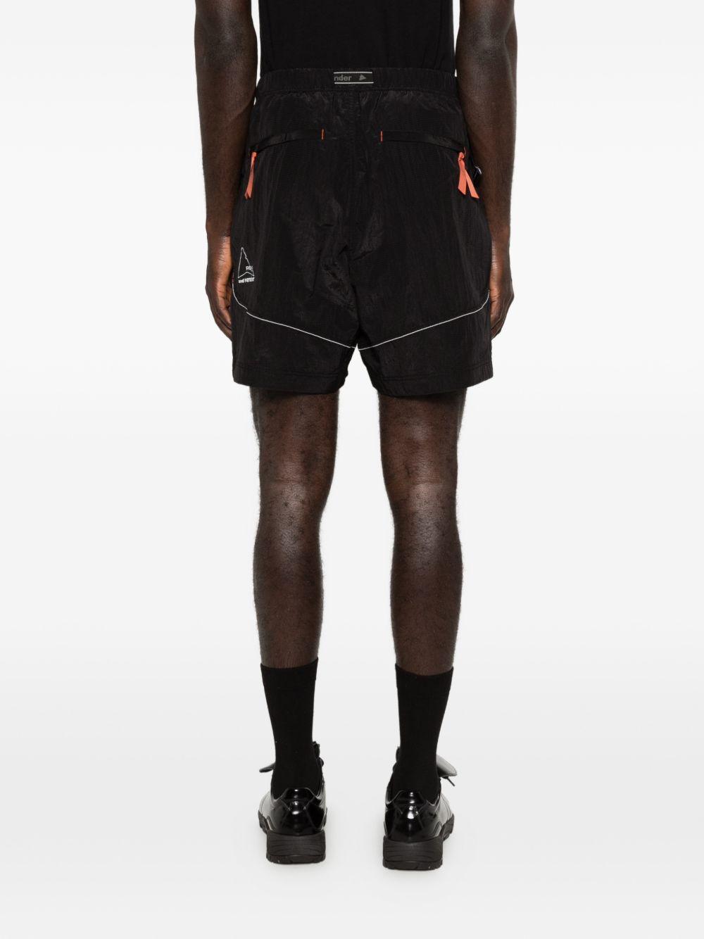 Shorts con cintura in nylon in nero Roa x and wander - uomo 