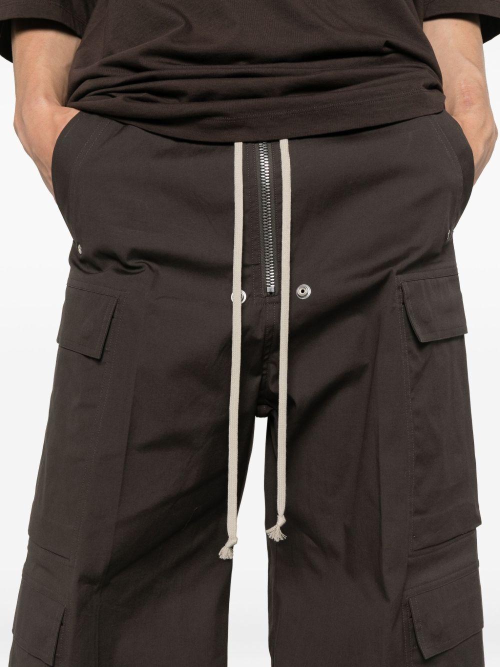 Pantaloni cargo con coulisse in marrone Rick owens - uomo 