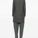 Cappotto con applicazione e bottoni in grigio Harris Wharf London - donna 