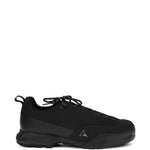 Sneakers allacciate con logo cingino in nero Roa - uomo 
