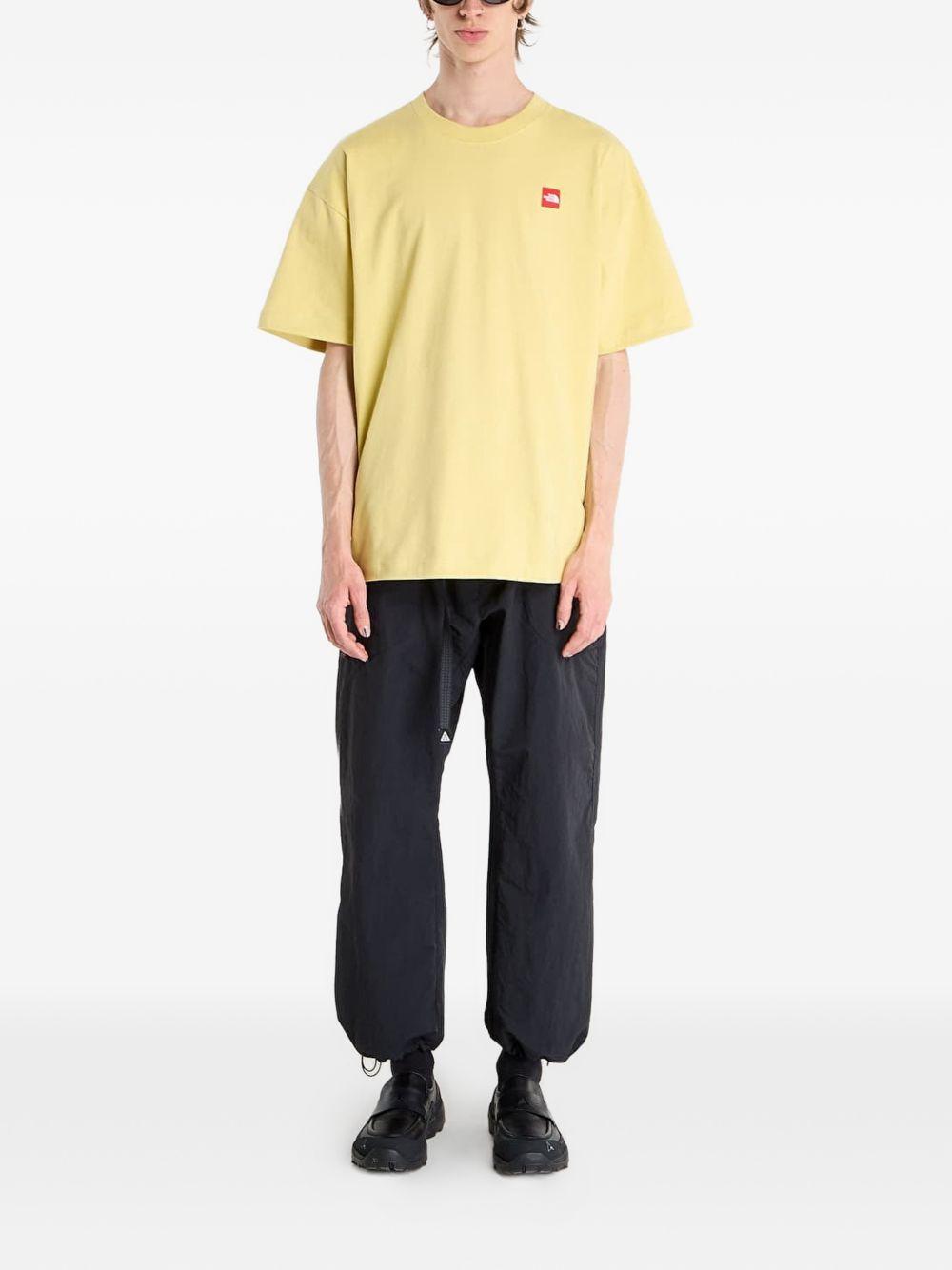 T-shirt Redbox in giallo The north face - uomo 